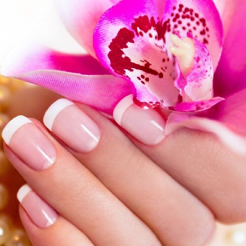 PINK POLISH NAILS AND SPA - dipping powder